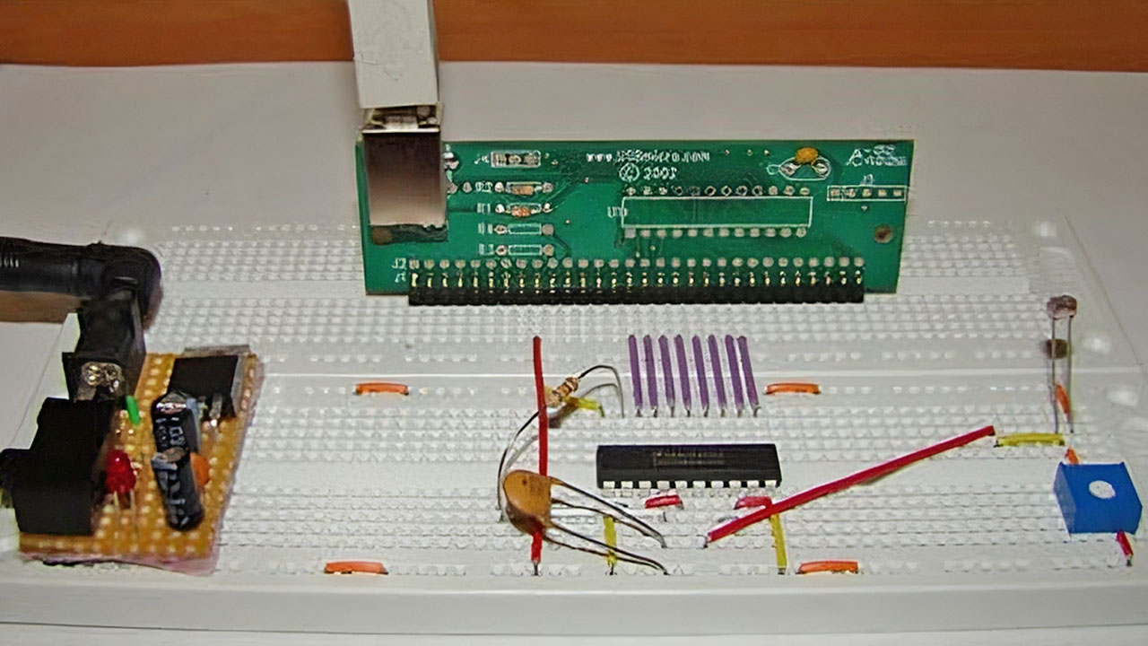 Using ADC0804 for Analog to Digital Conversion